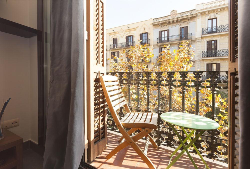 Easy Sleep Gaudi Terrace Apartment Barcelona Exterior foto