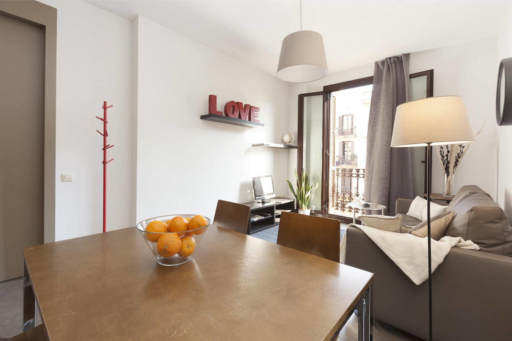 Easy Sleep Gaudi Terrace Apartment Barcelona Exterior foto