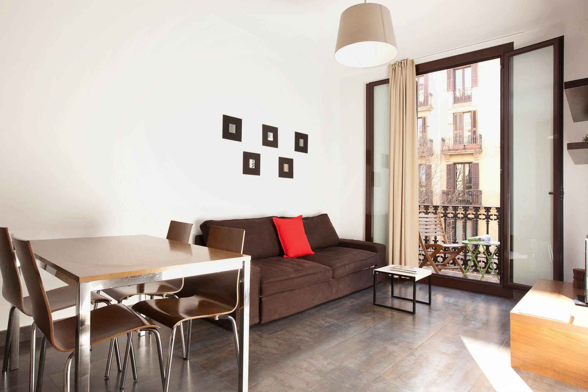 Easy Sleep Gaudi Terrace Apartment Barcelona Exterior foto
