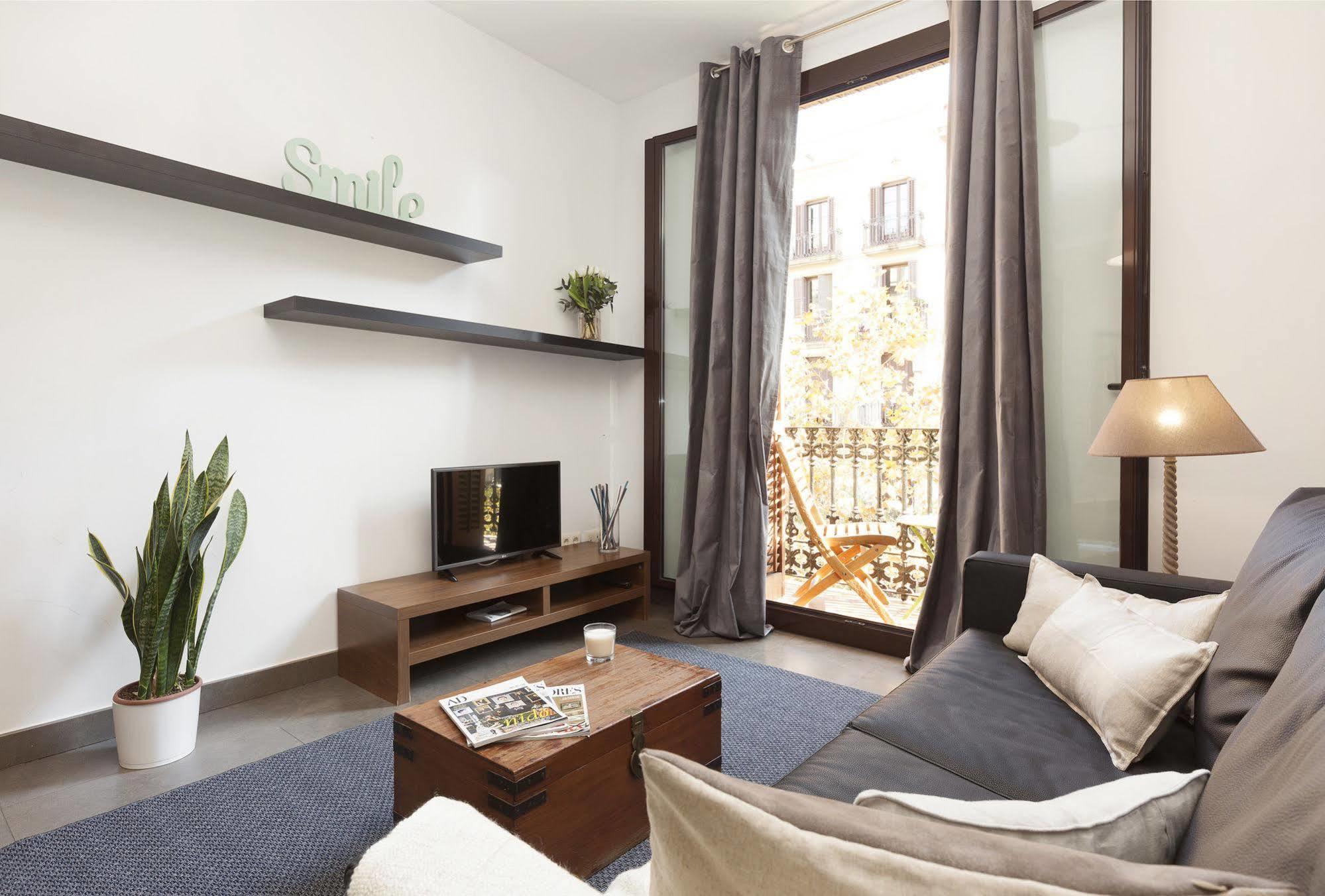 Easy Sleep Gaudi Terrace Apartment Barcelona Exterior foto