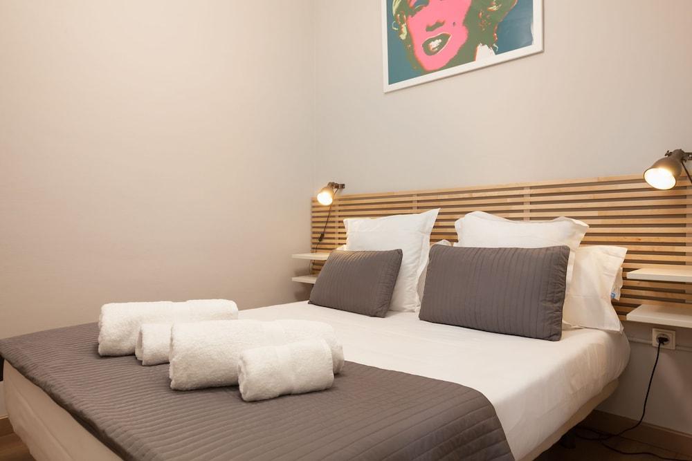 Easy Sleep Gaudi Terrace Apartment Barcelona Exterior foto