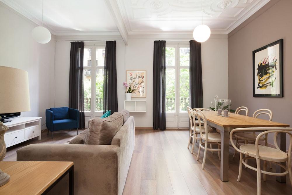 Easy Sleep Gaudi Terrace Apartment Barcelona Exterior foto