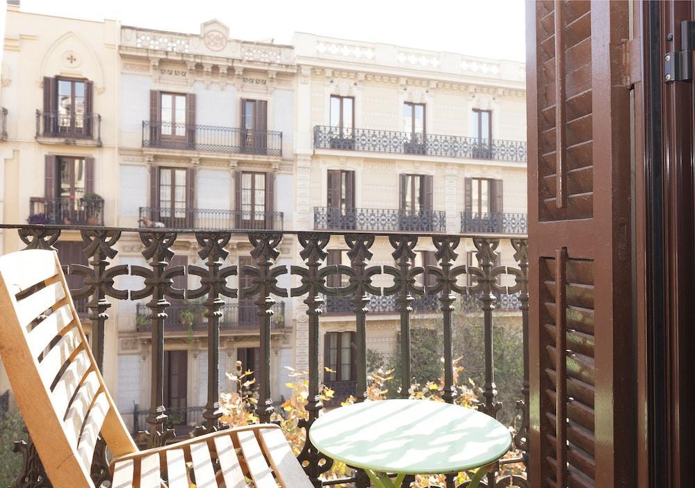 Easy Sleep Gaudi Terrace Apartment Barcelona Exterior foto
